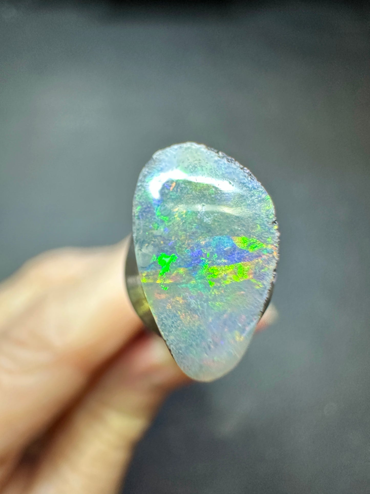 Banded Boulder Opal